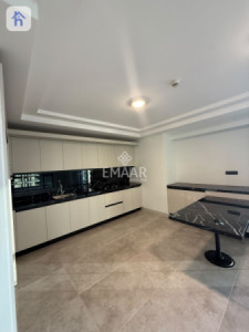 Modern Apartment image 2