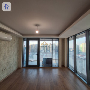 Spacious Apartment with Stunning Views image 3