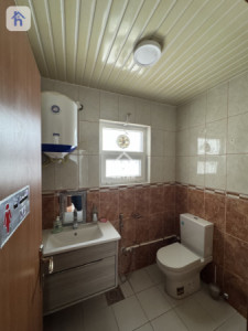 Charming 4-bedroom house in Erbil image 16