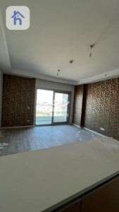 Modern Apartment in Empire Square image 3
