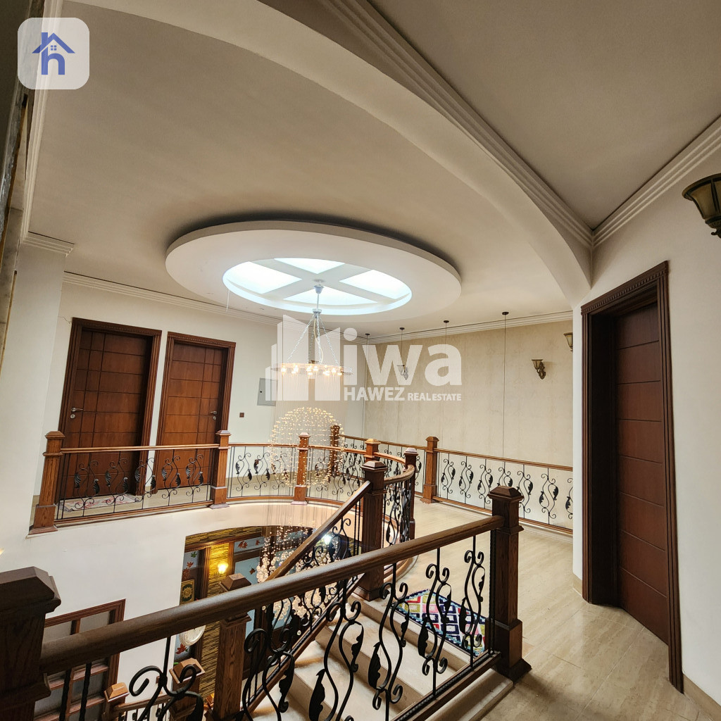 Spacious Family Home in Bakhtyari Image 11