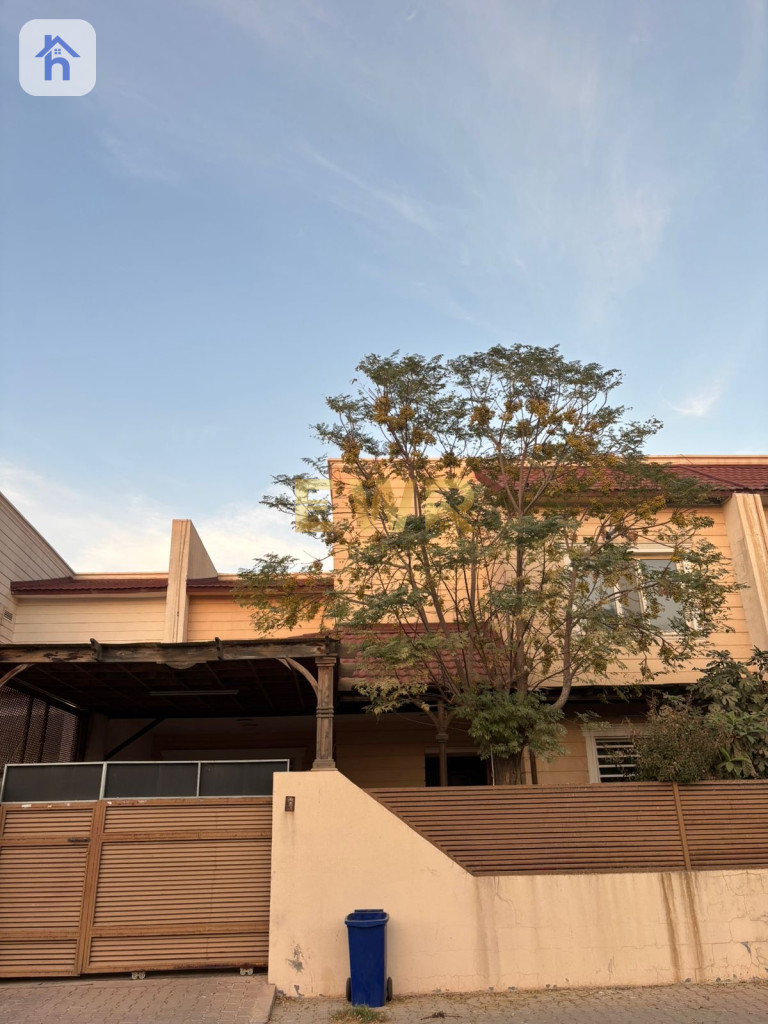 خانووی دوو نهۆمی