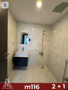 Modern Apartment with 2 Bedrooms Image 7