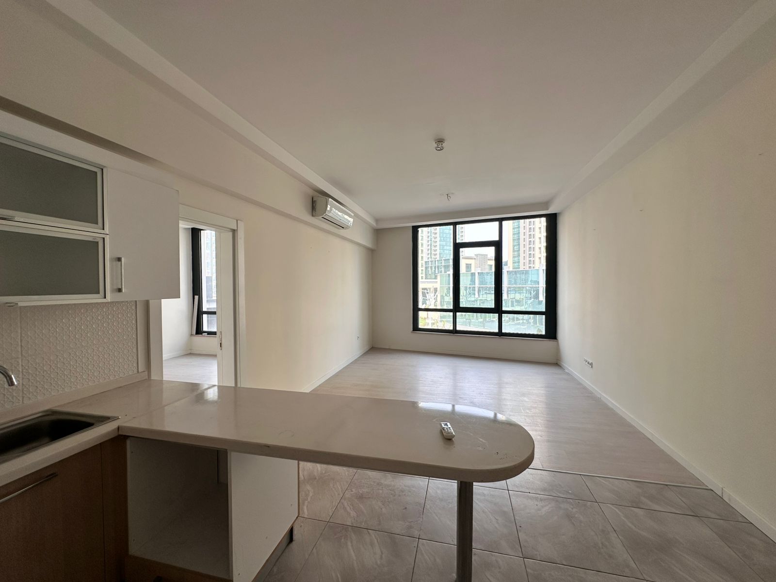 Cozy 1 Bedroom Apartment