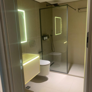Studio Apartment For Rent Image 3