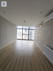 Bright and Spacious Flat for Rent Resim 3