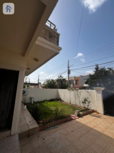Spacious House with Multiple Rooms image 2
