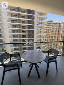 Studio Apartment image 7