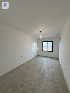 Apartment in Cash Image 5