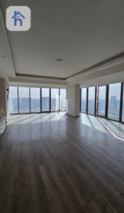 Elegant 2-bedroom apartment in central location image 2
