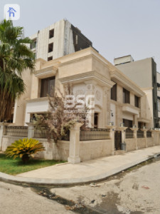 Corner House Image 4