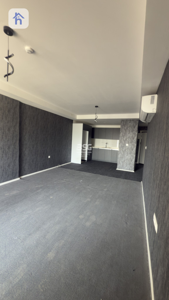 Modern apartment in Empire Pearl Towers