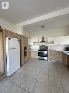 منزل بأربع غرف نوم واسعة صورة 5