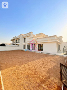 Corner House With Next And Opposite Garden Resim 4