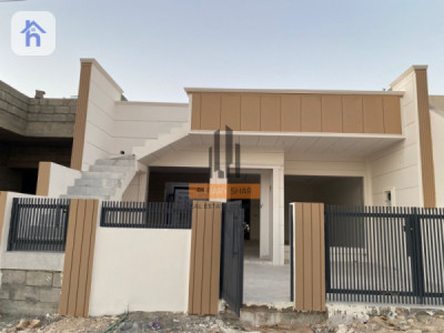 One Floor House image 1