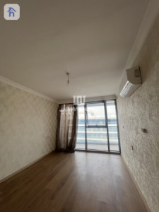 Chic 1-Bedroom Apartment in Prime Location Image 3