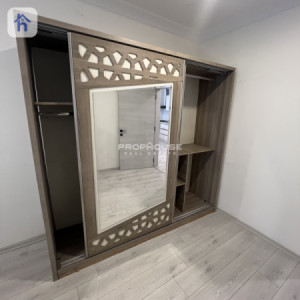 Modern Apartment in Prime Location Resim 5