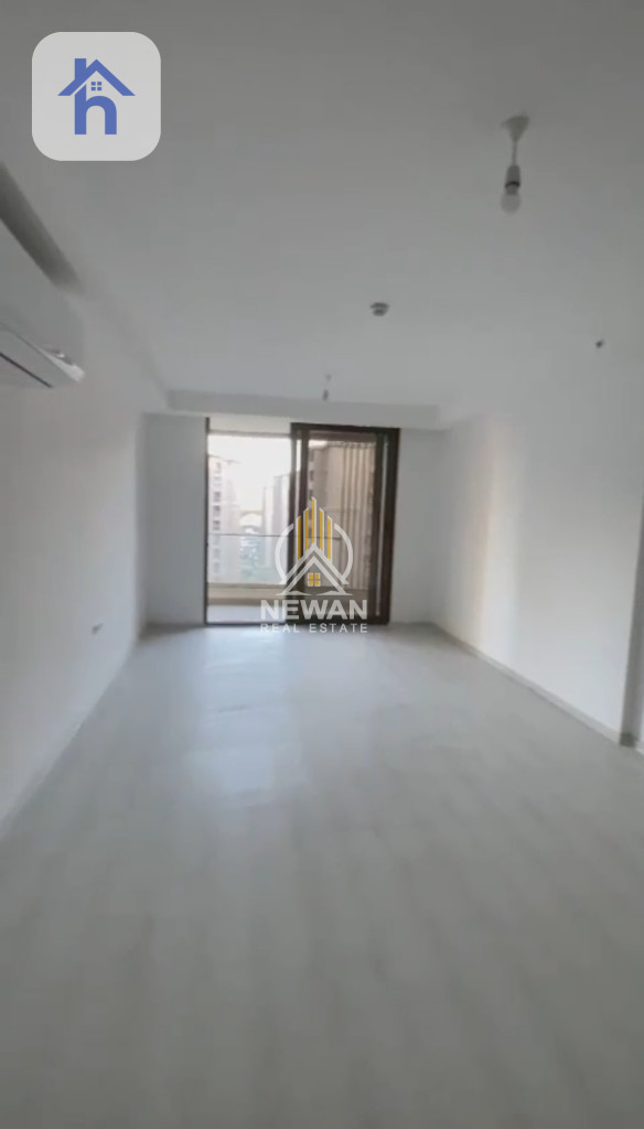 Cozy apartment in Empire Pearl Towers
