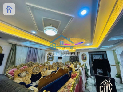 Corner House Image 6
