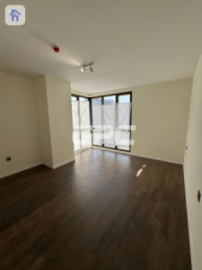 Modern Apartment with Beautiful Views Resim 8