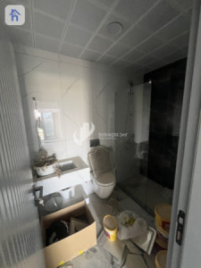 Modern 2-Bedroom Apartment Image 8