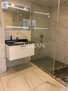 VIP Apartment in Star Towers image 9