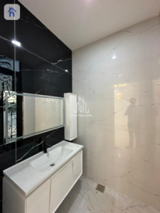 Spacious house with 5 bedrooms image 15