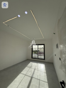 4 Bedroom House in Ashti City 1 image 18