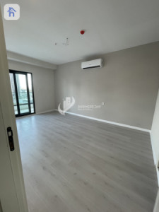 Elegant Apartment in Ruby Towers image 4