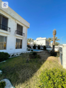 Spacious House in Slava City Resim 8