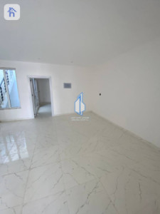 Cozy 4 Bedroom Family Home in Mahabad Image 16