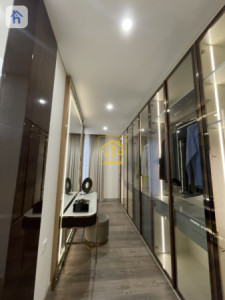 Spacious Family Home with Modern Amenities Resim 10