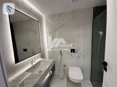 Spacious Apartment in Prime Location Image 11
