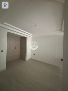 Studio Apartment Image 3