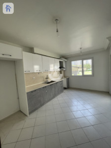 Apartment (175m²) image 1