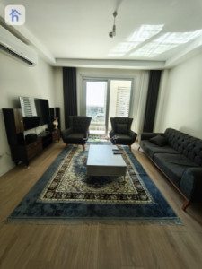 Elegant Apartment in Prime Location Image 3