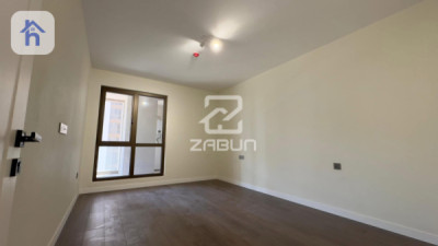 Elegant Apartment on the 9th Floor Image 8