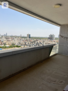 Modern Apartment in Star Towers image 6