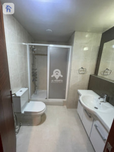 شقة مفروشة بثلاث غرف نوم في أربيل صورة 9