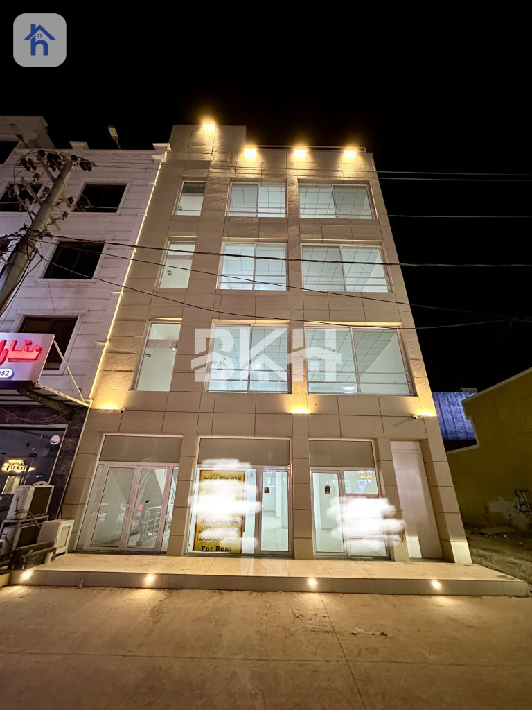Commercial Building (200m²)