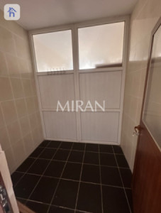 خانوویەکی فراوان لە گوندی ئینگلیزی وێنە 14