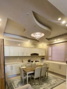 منزل عصري بـ 4 غرف نوم للبيع image 6