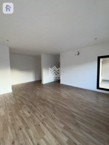 Spacious house in Spanish Village 2 image 13