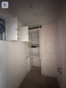 Spacious 2-Bedroom Apartment in Empire Square Image 8