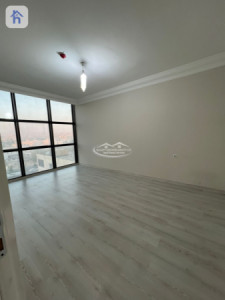 Apartment For Sale image 4