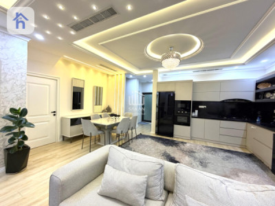 One Floor House image 7