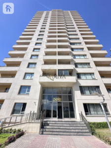 Modern Rental Apartment in Prime Location image 4