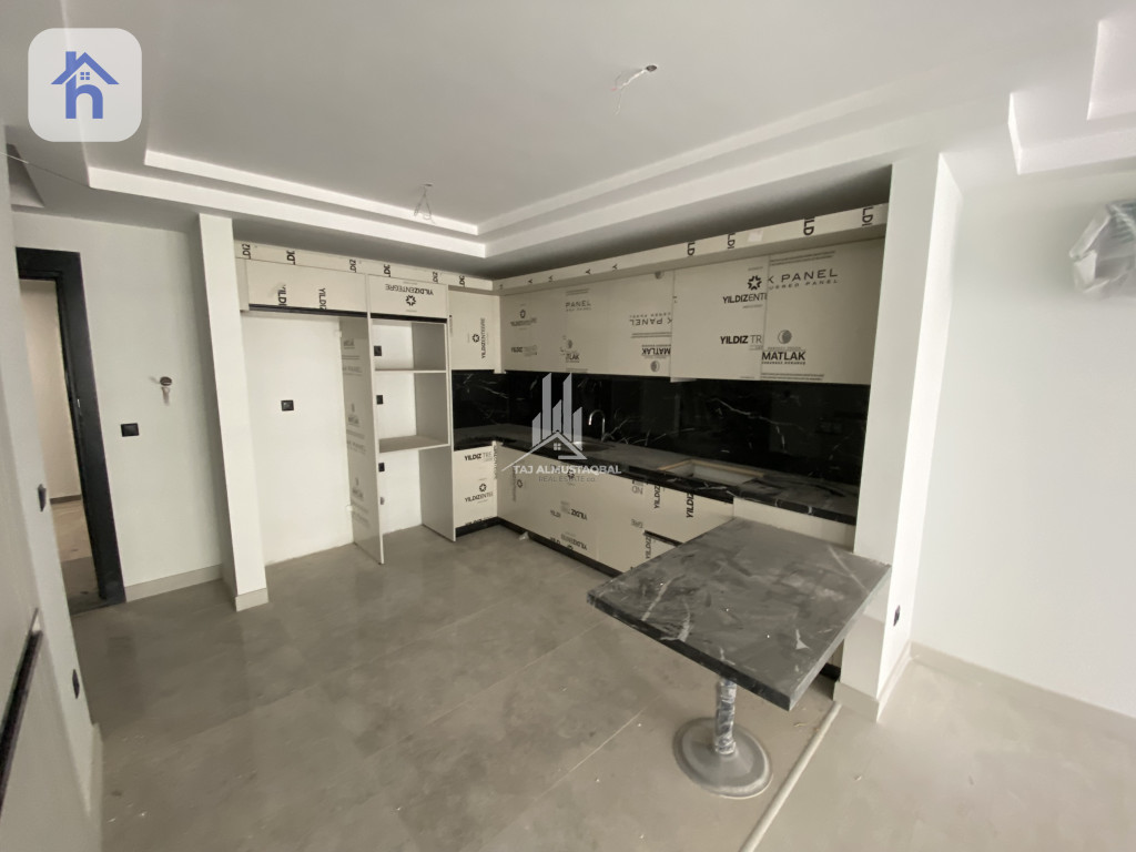 Elegant 1-Bedroom Apartment in Rami Towers