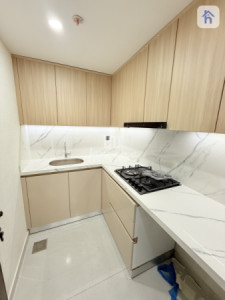 Modern One-Bedroom Apartment Image 3