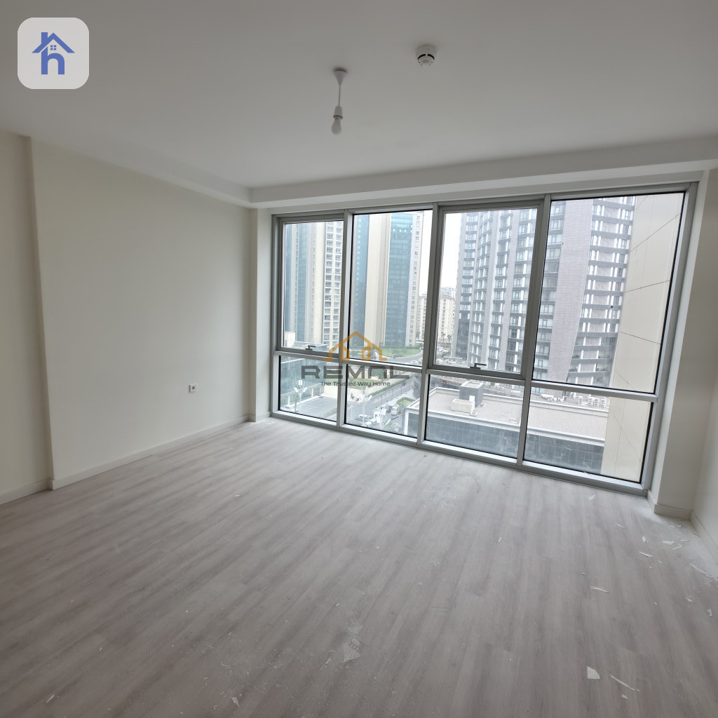 A beautiful 2+1 unfurnished apartment for sale in Empire square Resim 2